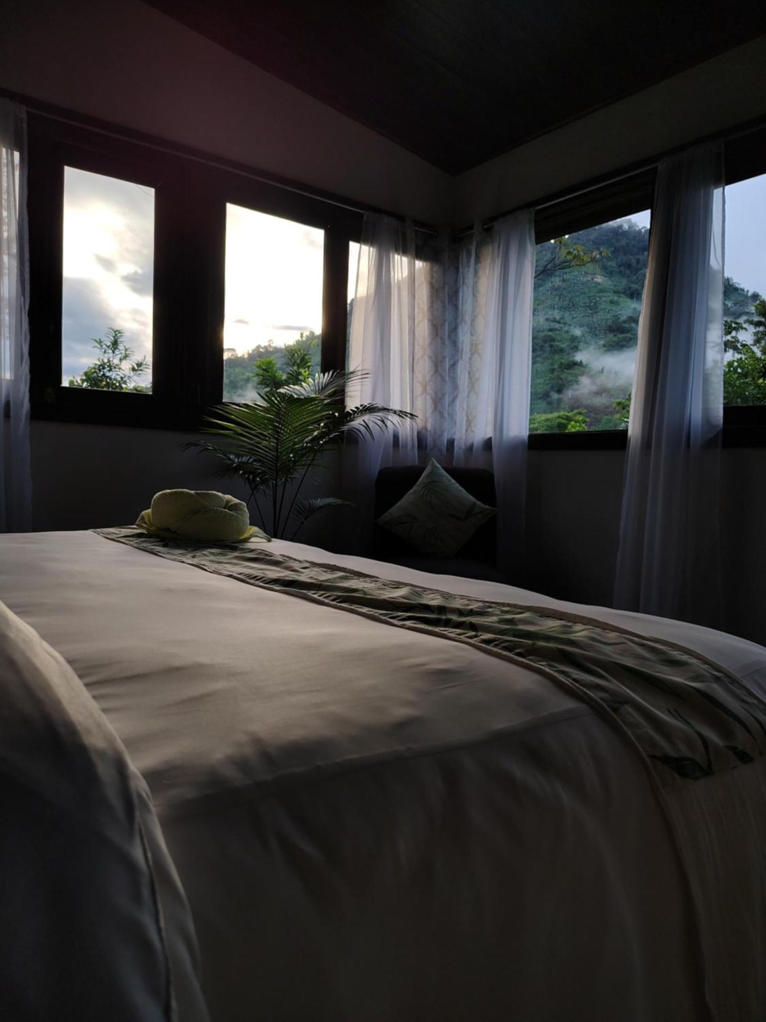 EYA Ecolodge San Isidro De El General Habitación foto